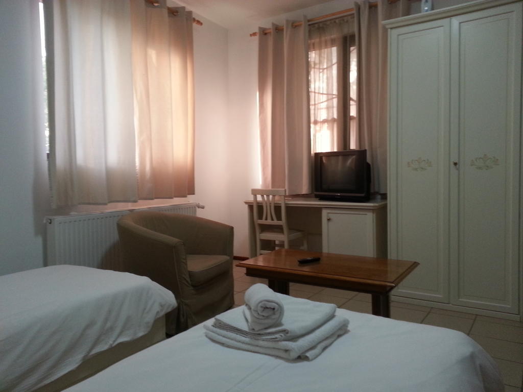 Banu Manta Apartments Bucarest Chambre photo